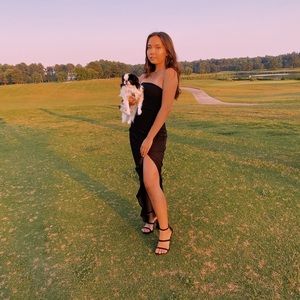 Lulu’s black prom dress